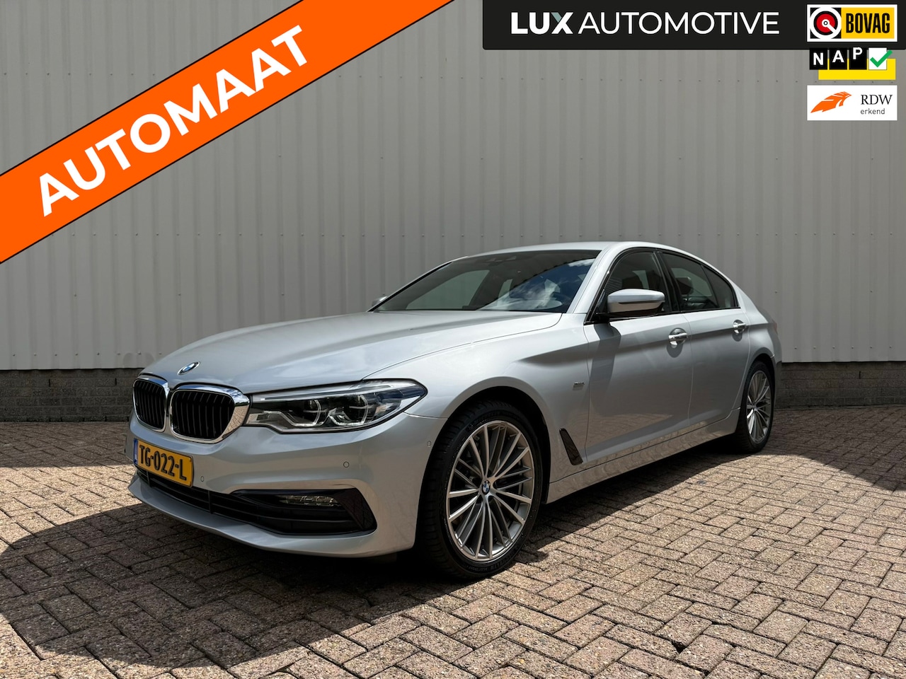 BMW 5-serie - 520i High Executive Sport Line Automaat, Leder, Camera, Navi Prof, Display Key, NAP - AutoWereld.nl