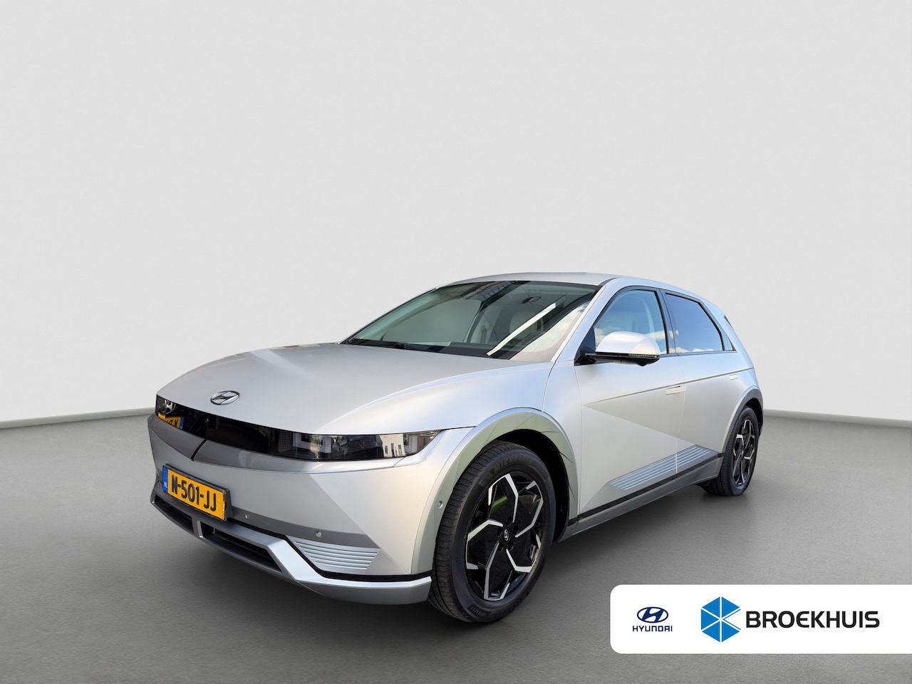 Hyundai IONIQ 5 - Lounge 73kWh 217pk SOH 98% | Leder | HUD | Bose | Carplay | Camera | Warmtepomp | BLIS | 1 - AutoWereld.nl