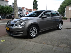 Volkswagen Golf - 1.2 TSI Comfortline 5-drs / AIRCO / NAVI / 198dkm