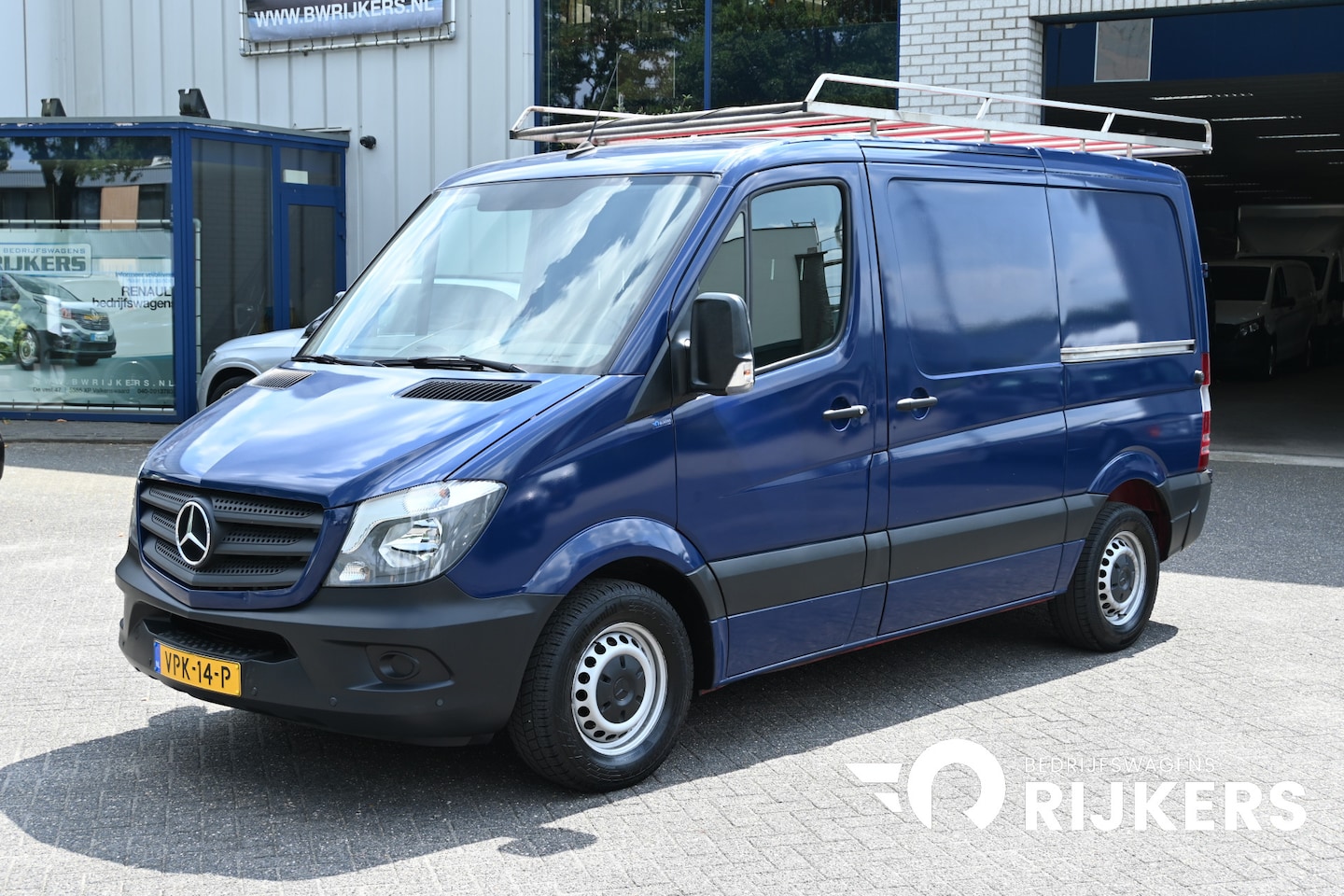 Mercedes-Benz Sprinter - 311 CDI L1H1 Euro 6 2 Schuifdeuren, Camera, Trekhaak, Imperiaal - AutoWereld.nl