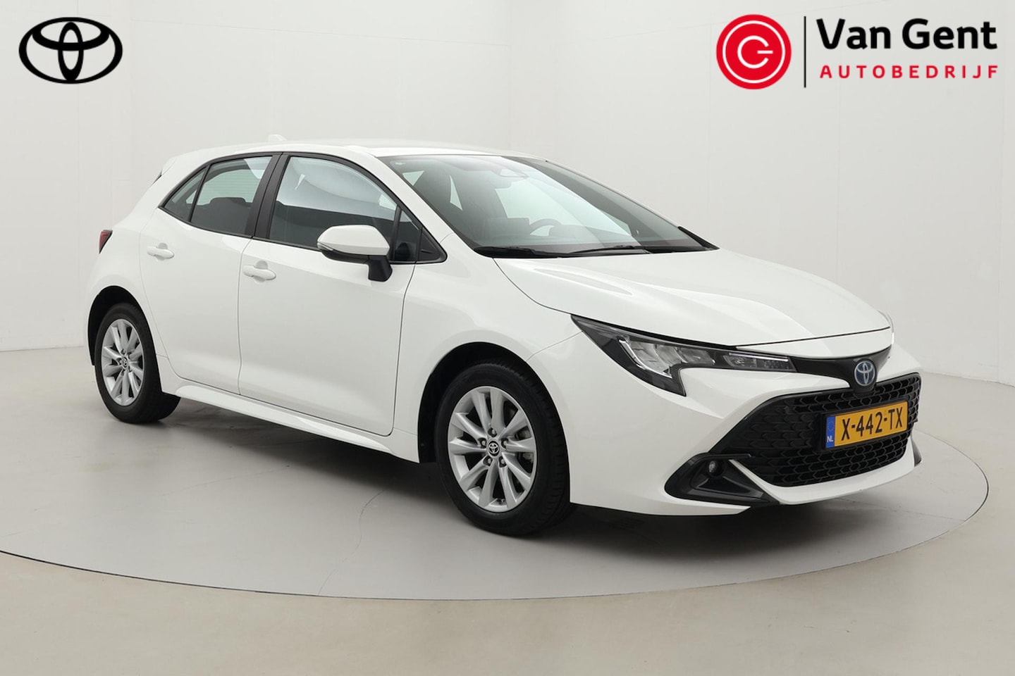 Toyota Corolla - Hybrid 140 Active | Apple Carplay / Android Auto | Adaptive Cruise | Clima | Camera | 16 i - AutoWereld.nl