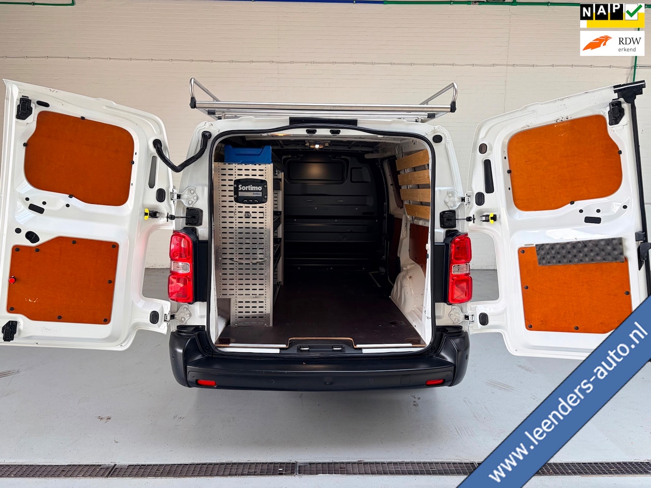 Peugeot Expert - L3H1 2.0 BlueHDI 120pk Long Premium, 3Persoons, Imperiaal, Sortimo, RIJKLAARPRIJS! - AutoWereld.nl