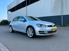Volkswagen Golf - 1.2 TSI Stoelverwarming /Clima/Pdc/Nieuwe Apk