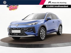 Volkswagen T-Roc - Life First Edition 1.5 eTSI 116 PK 7 versn. DSG · Comfort Pakket · Achteruitrijcamera · Dr