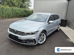 Volkswagen Passat Variant - 1.4 TSI PHEV GTE Business 218Pk DSG/AUTO | Trekhaak uitklapbaar | Achteruitrijcamera | Mat