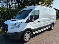 Ford Transit - 350 2.0 TDCI 170 pk L3H2 Trend , imperiaal , trekhaak 2800 kg ,