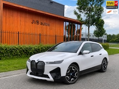 BMW iX - XDrive50, 112 kWh, Sportpakket, trekhaak, H&K, Pano, leder