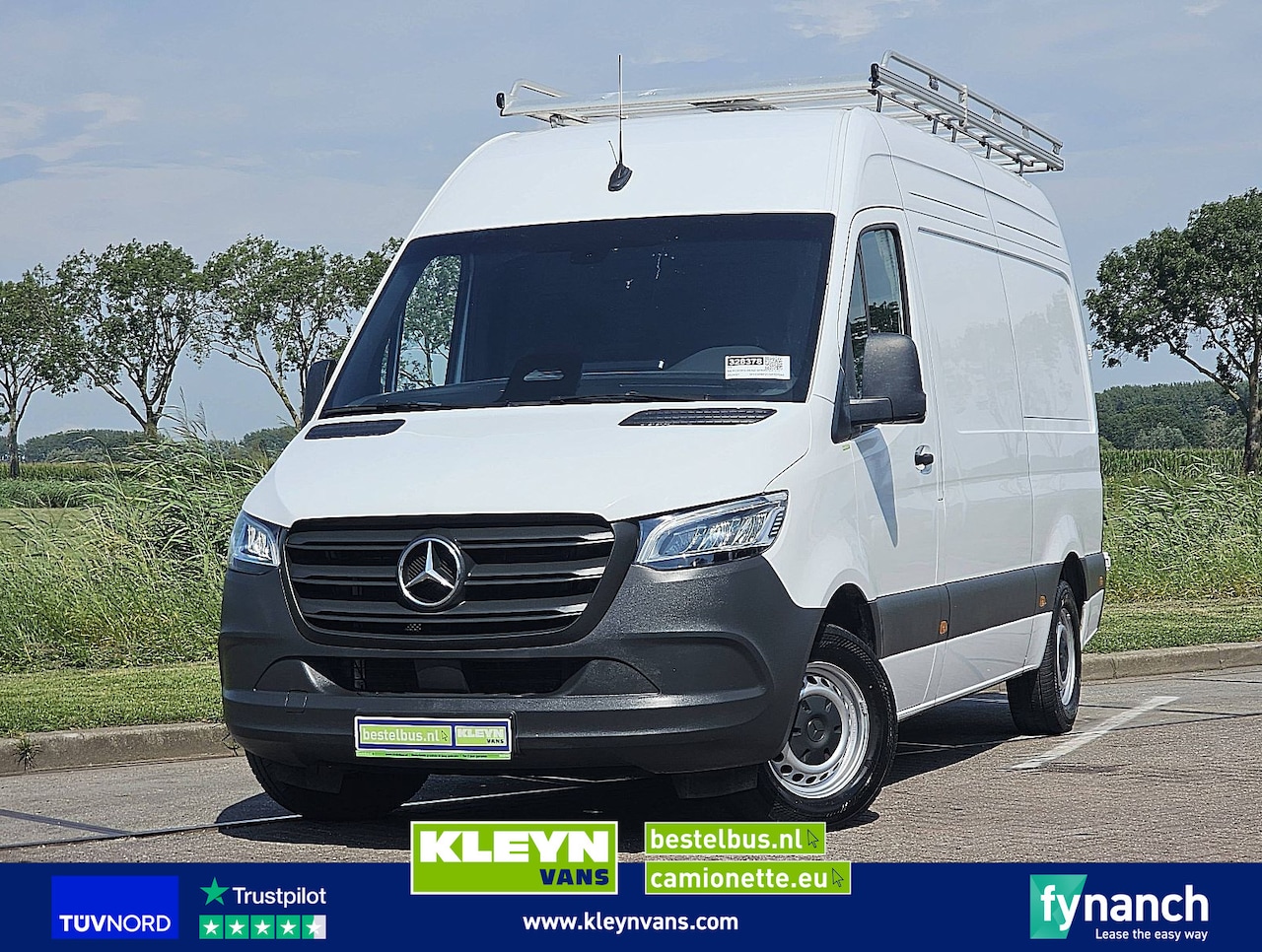 Mercedes-Benz Sprinter - 315 L2H2 LED RWD Mbux! - AutoWereld.nl