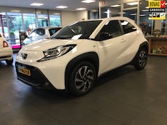 Toyota Aygo X - 1.0 VVT-i S-CVT Automaat--LED--Camera--17 inch--Climat