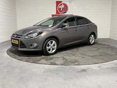 Ford Focus - 1.6 EcoBoost Titanium, 2e eigenaar, Clima, Cruise, Trekhaak, Blue tooth, Boekjes, Isofix p