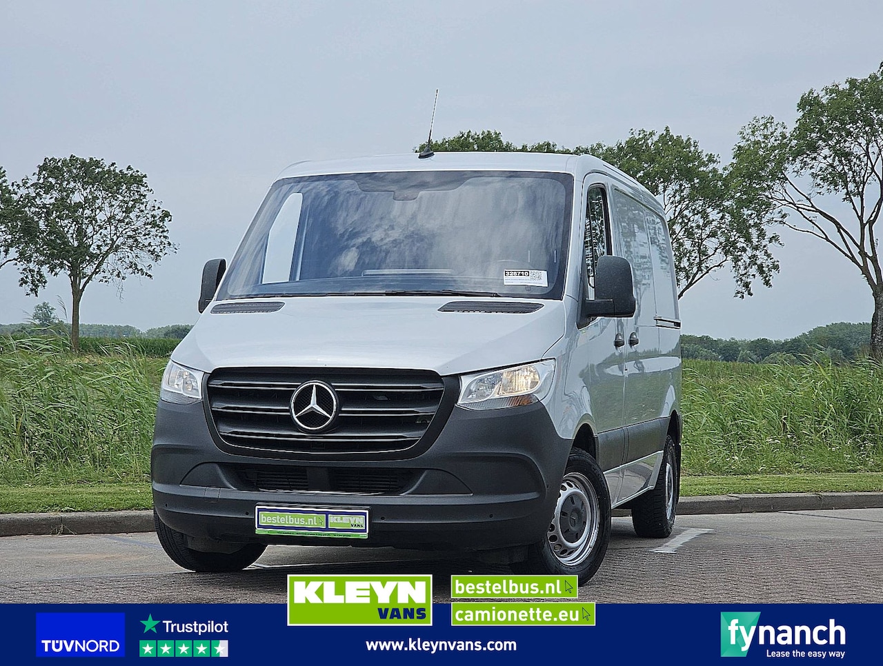 Mercedes-Benz Sprinter - 311 L1H1 2xZijdeur Mbux! - AutoWereld.nl