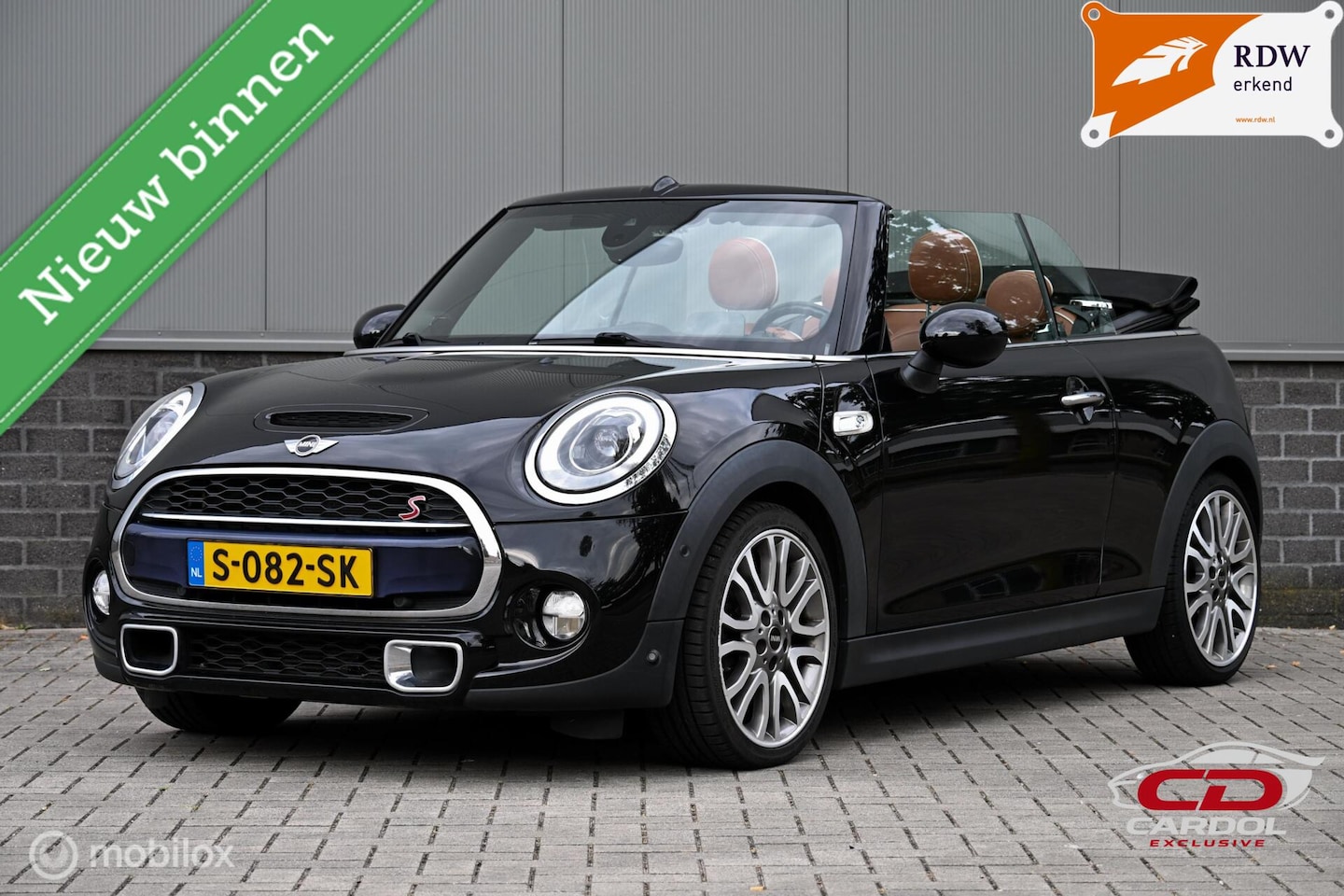 MINI Cabrio - 2.0 Cooper S Chili Serious Business| Full-Option - AutoWereld.nl