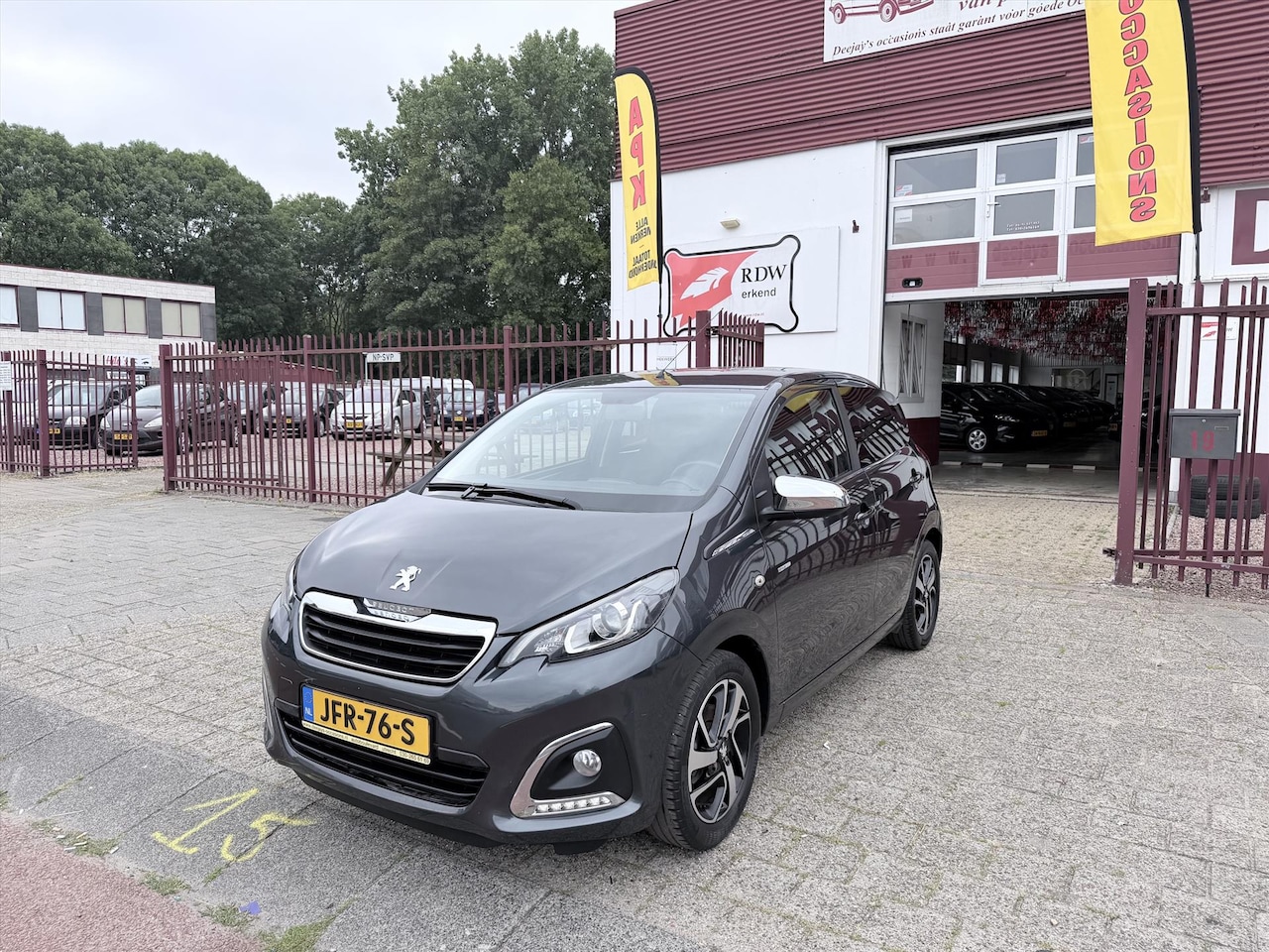 Peugeot 108 - 1.0 e-VTi 72pk 5D Style - AutoWereld.nl