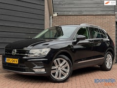 Volkswagen Tiguan - 1.4 TSI Comfortline Business | Trekhaak | CarPlay | ACC | PDC | Navi