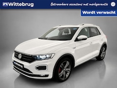 Volkswagen T-Roc - 1.5 TSI Sport Business R / Digitaal dashboard / Pano / App connect / Navigatie / Camera /