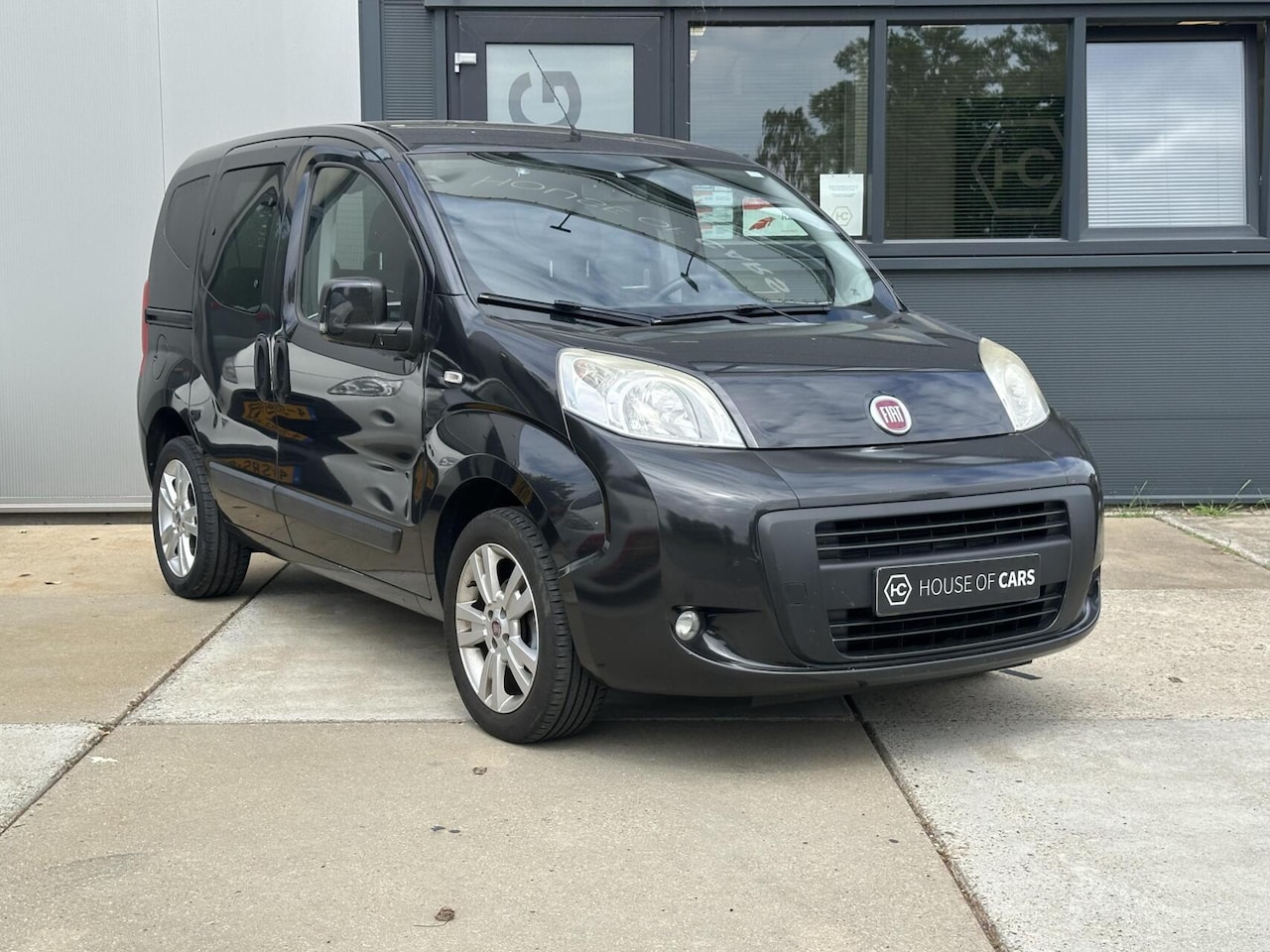 Fiat Qubo - 1.4 MyLife Airco Lichtmetaal Radio/CD/AUX PDC - AutoWereld.nl