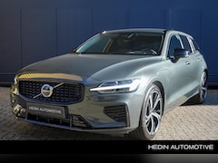 Volvo V60 - T8 Plug-in hybrid AWD Plus Dark | 19 inch | Pilot Assist | Park Assist | Harman/Kardon aud