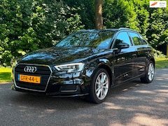 Audi A3 Sportback - 30 TFSI Design Pro Line Plus/Automaat/Netjes