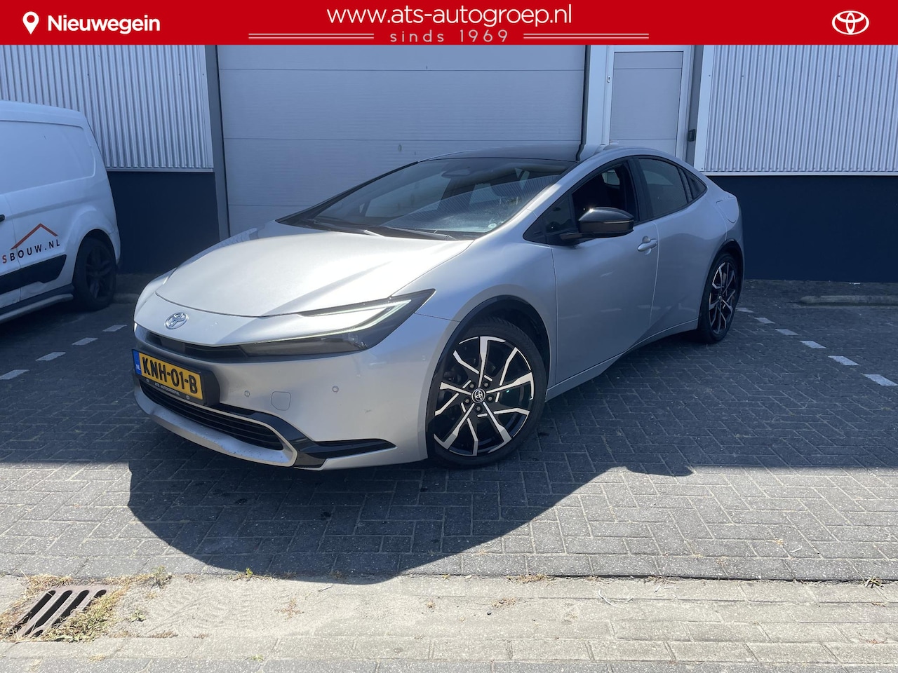 Toyota Prius - 2.0 Plug-in Executive | Panoramadak | SoH 97% - AutoWereld.nl