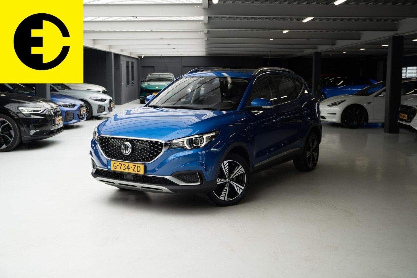 MG ZS - Luxury 45 kWh | Pano dak | Leder | Stoelverwarming - AutoWereld.nl