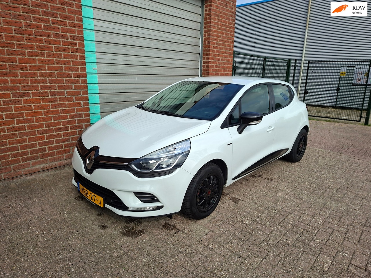 Renault Clio - 1.2 16V airco navi - AutoWereld.nl