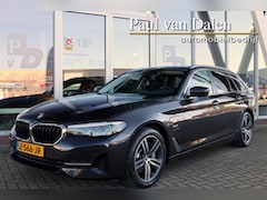 BMW 5-serie Touring - (g31) 530e 292PK BUSINESS Trekhaak | Leer | Camera | Live Cockpit | Clima | Stoel/stuurver