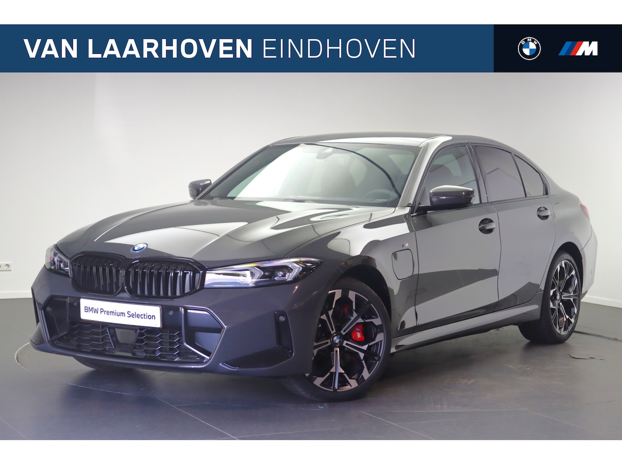 BMW 3-serie - 330e High Executive M Sport Automaat / Sportstoelen / Active Cruise Control / Adaptieve LE - AutoWereld.nl