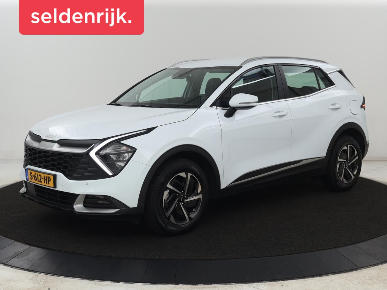 Kia Sportage - 1.6 T-GDi Hybrid DynamicLine | Trekhaak | Adaptive cruise | Camera | Carplay | Navigatie | - AutoWereld.nl