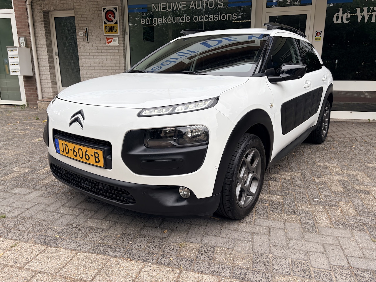 Citroën C4 Cactus - 1.2 PureTech Business Plus Panorama dak/Autom. airco/Navi full map/cruise control/Park.ens - AutoWereld.nl