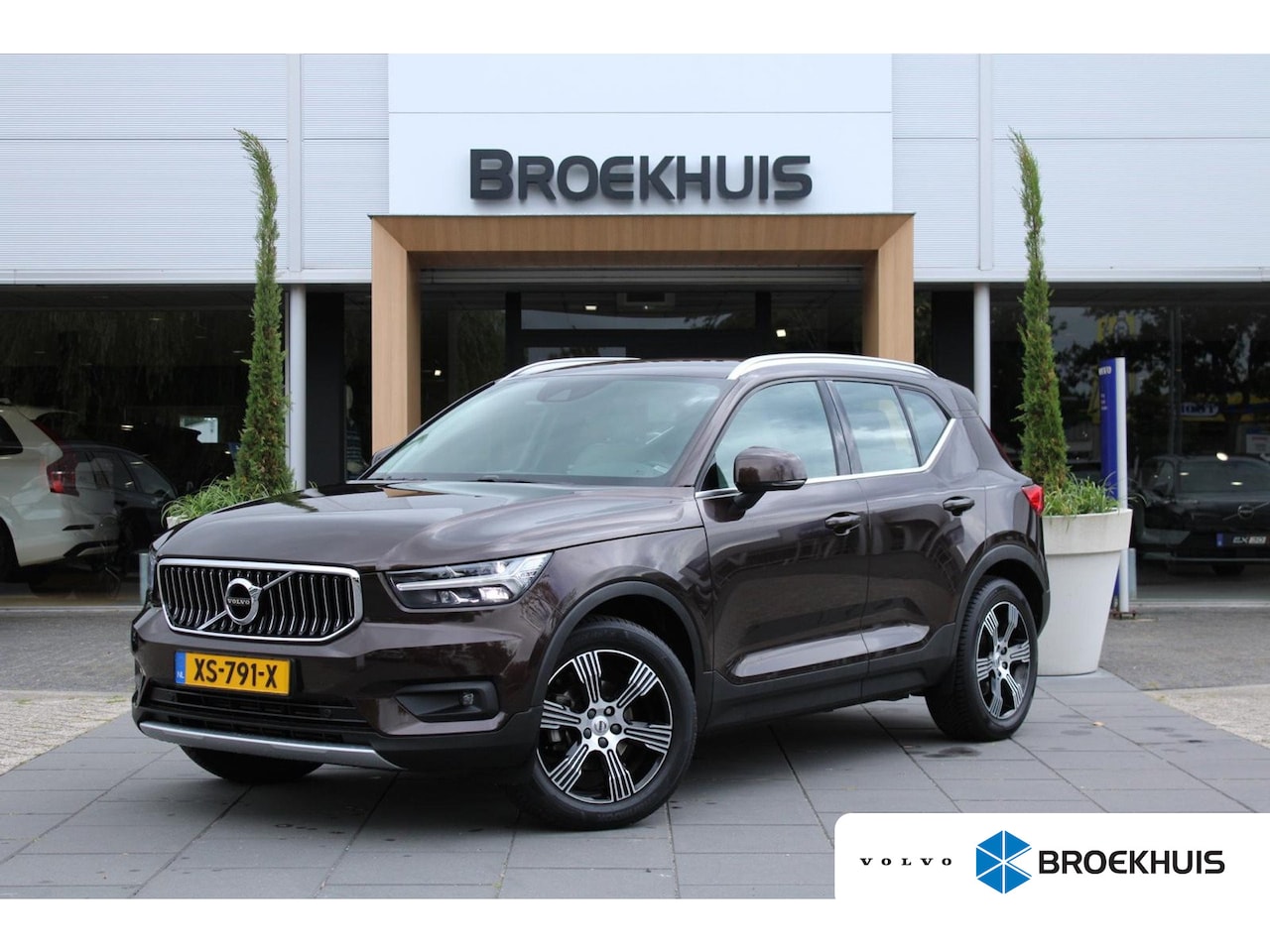 Volvo XC40 - 1.5 T3 Inscription | Stoel + Stuurwielverwarming | Harman & Kardon | Parkeercamera | - AutoWereld.nl