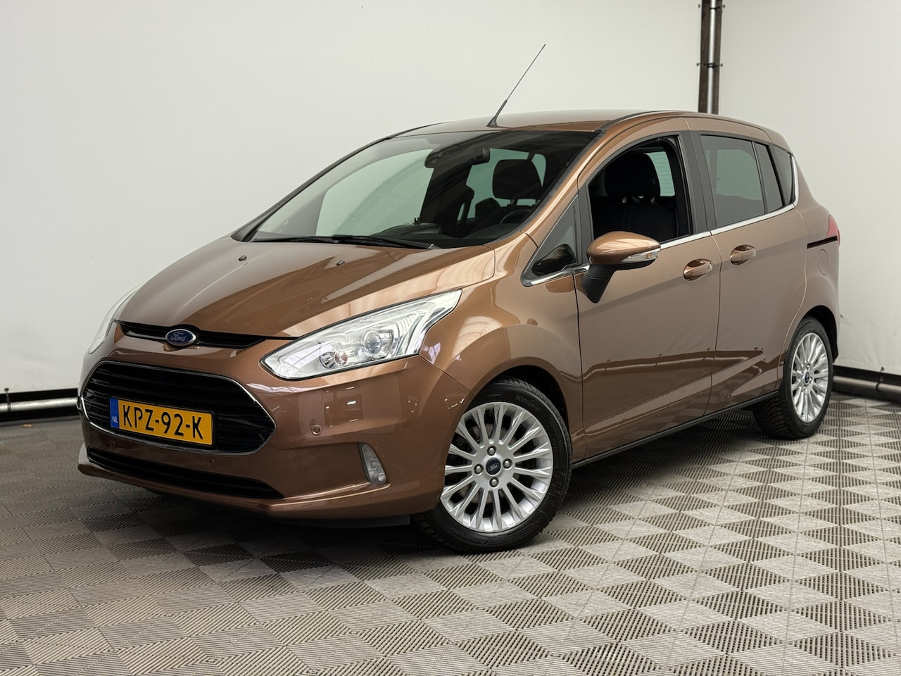 Ford B-Max - 1.0 EcoBoost Titanium ECC Cruise LM16" - AutoWereld.nl