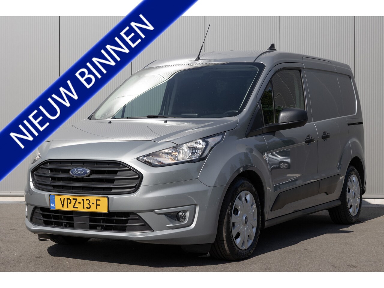 Ford Transit Connect - 1.5 | 3-ZITS | CAMERA | TREKHAAK | CLIMA | NL-AUTO - AutoWereld.nl