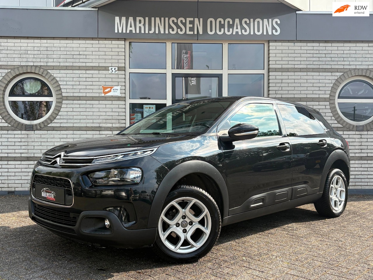 Citroën C4 Cactus - 1.2 PureTech Business |Clima|Cruise|PDC| - AutoWereld.nl