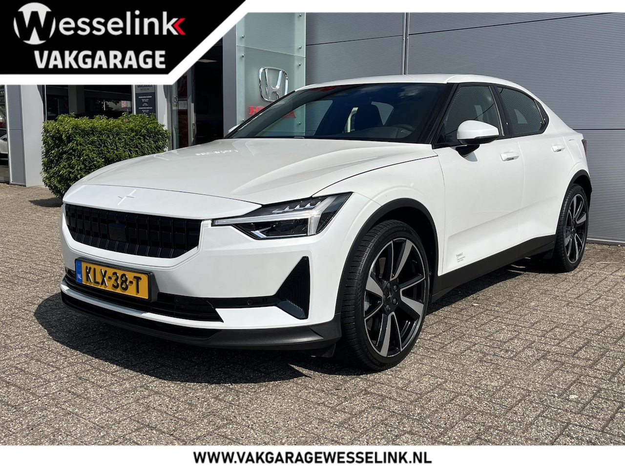 Polestar 2 - Standard Range Single Motor 63kWh - Adpt. cruise | Google Maps | 20" LM velgen | - AutoWereld.nl
