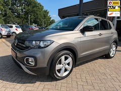 Volkswagen T-Cross - 1.0 TSI Life, Navi, Aplle carplay, Cruise distance, Trekhaak, etc