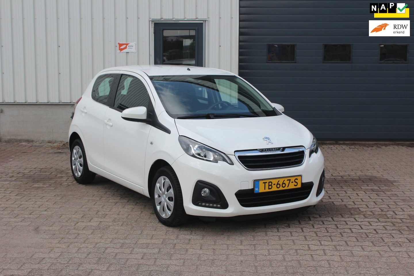 Peugeot 108 - 1.0 e-VTi Active TOP! allseason banden - AutoWereld.nl