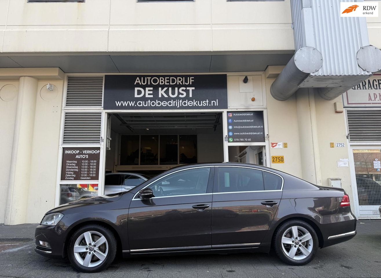 Volkswagen Passat - 1.4 TSI DSG 2011 Navi Clima - AutoWereld.nl