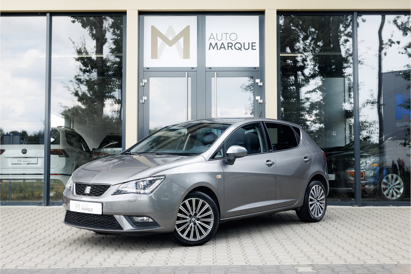 SEAT Ibiza - 1.2 TSI 90PK | Style | Sportstoelen | Bi-Xenon | Parkeersensoren | Cruise Control | Climat - AutoWereld.nl
