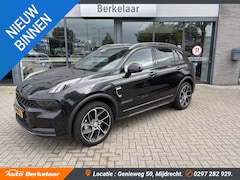 Lynk & Co 01 - 1.5 Black & Black Edition| Zwarte hemel |