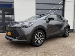 Toyota C-HR - Plug-in Hybrid 220 223pk CVT Dynamic