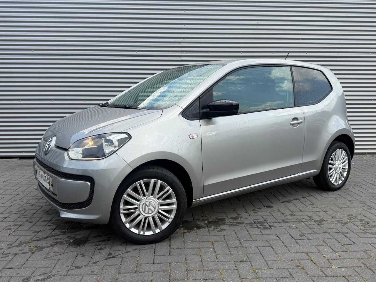 Volkswagen Up! - 1.0 CUP up! AIRCO / ELEK PAKKET / LICHTMETAAL / NIEUWE APK! - AutoWereld.nl