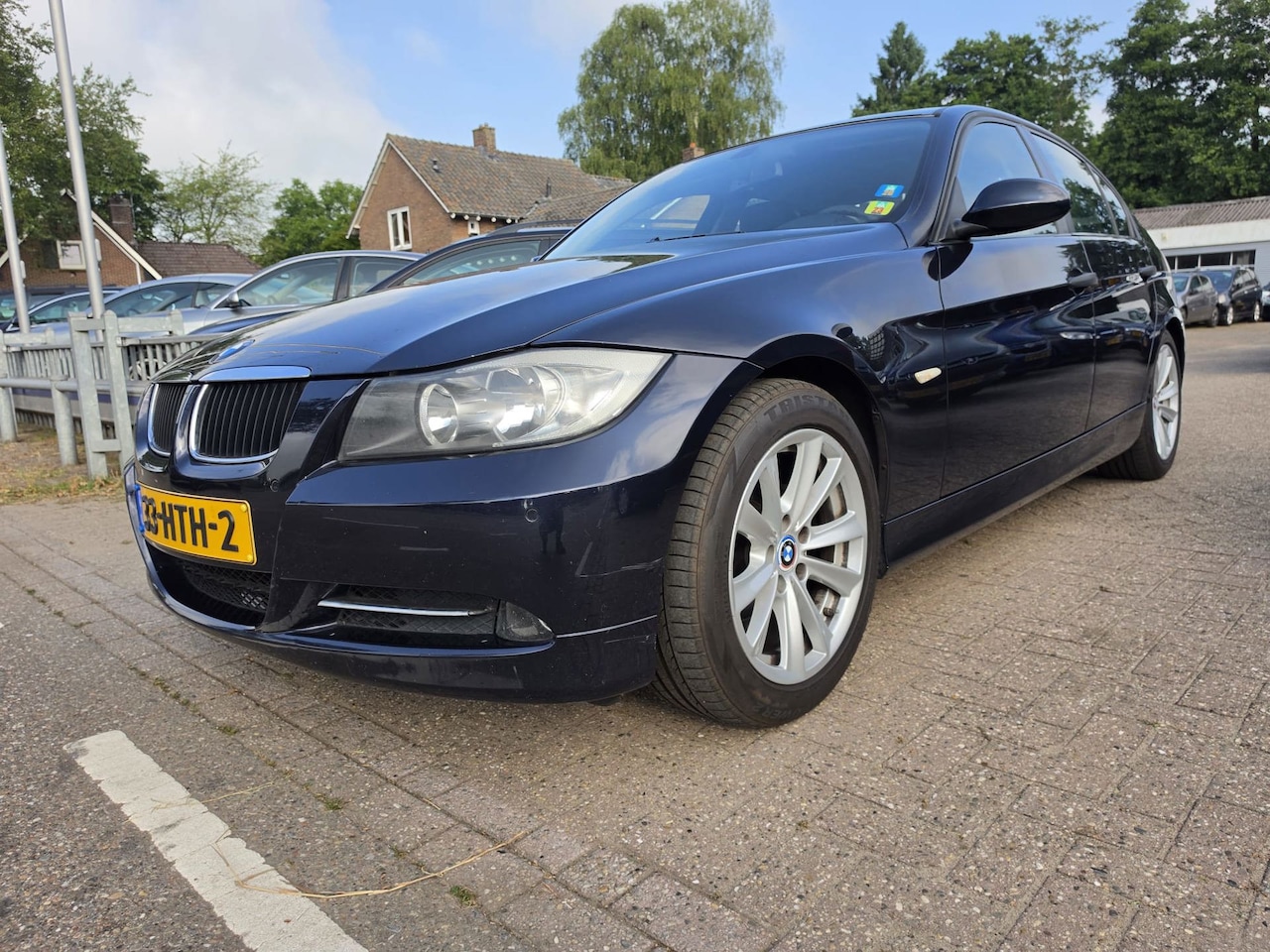 BMW 3-serie - 320 i 320i - AutoWereld.nl