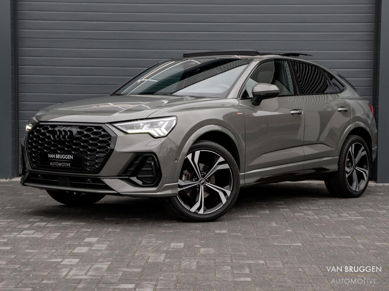 Audi Q3 Sportback - 35 TFSI S-Line Pano B&O Camera Keyless Trekh ACC Chronos - AutoWereld.nl
