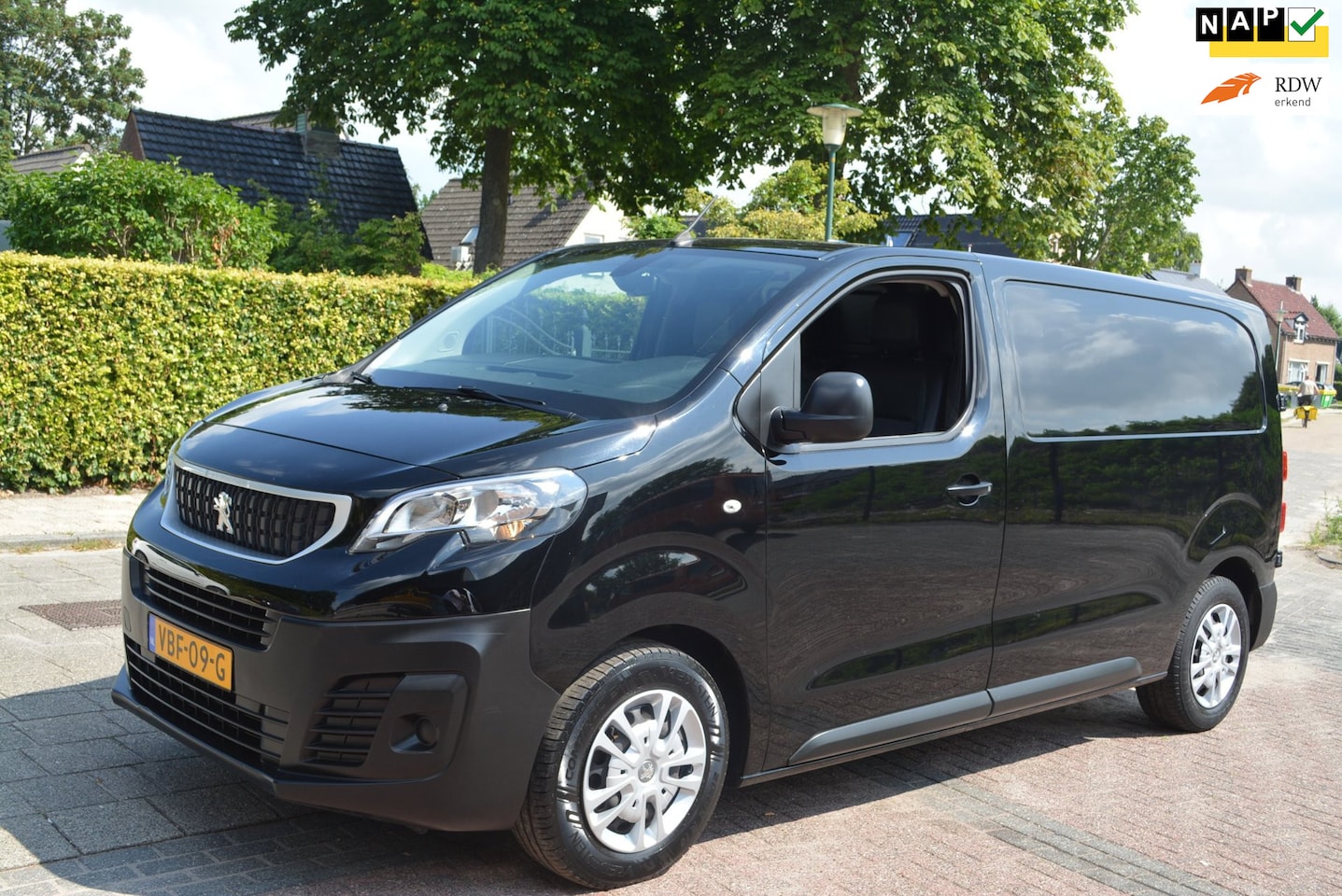 Peugeot Expert - 1.6 BlueHDI 95 Standard Premium 1.6 BlueHDI 95 Standard Premium - AutoWereld.nl