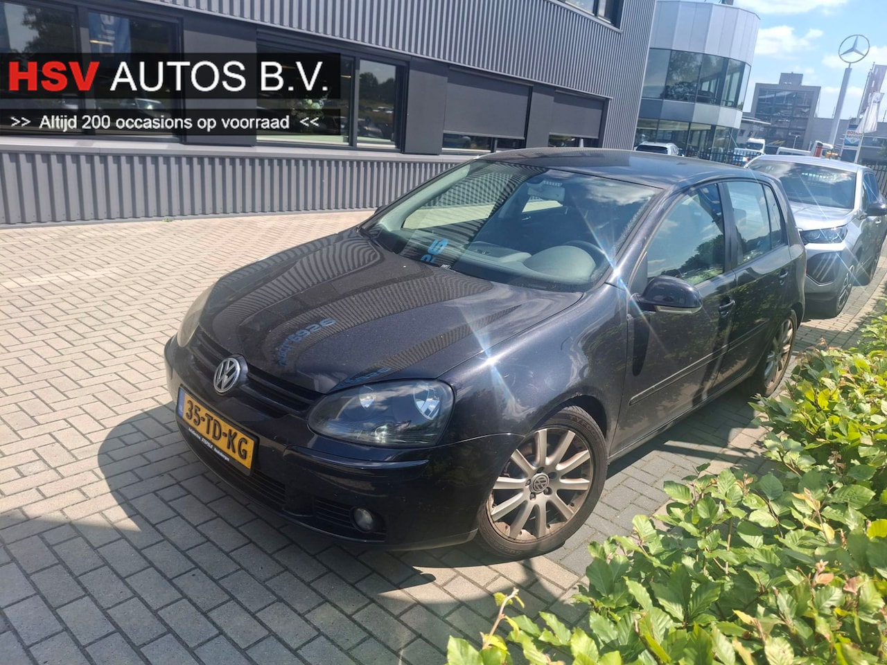 Volkswagen Golf - 1.6 FSI Sportline airco LEER 4-deurs - AutoWereld.nl
