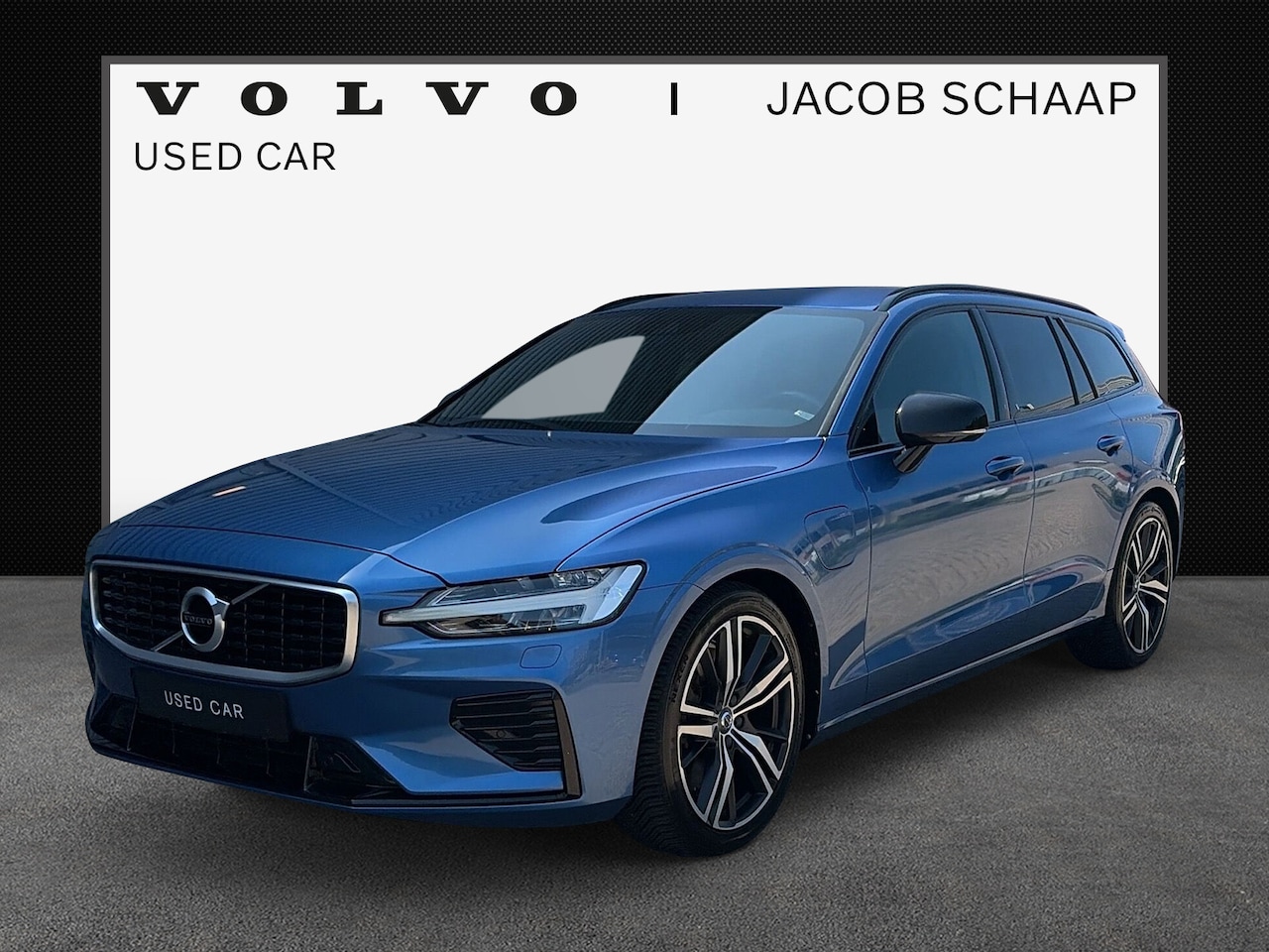 Volvo V60 - 2.0 T6 Twin Engine AWD R-Design / Elektr. voorst. met geheugen / Achteruitrijcamera / stoe - AutoWereld.nl
