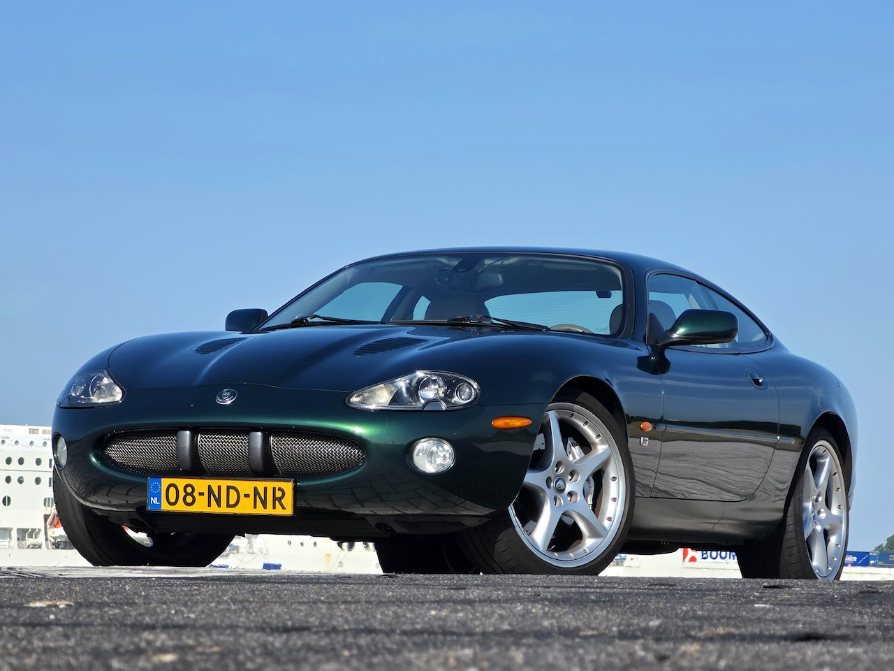 Jaguar XKR - 4.2 V8 Coupé - AutoWereld.nl