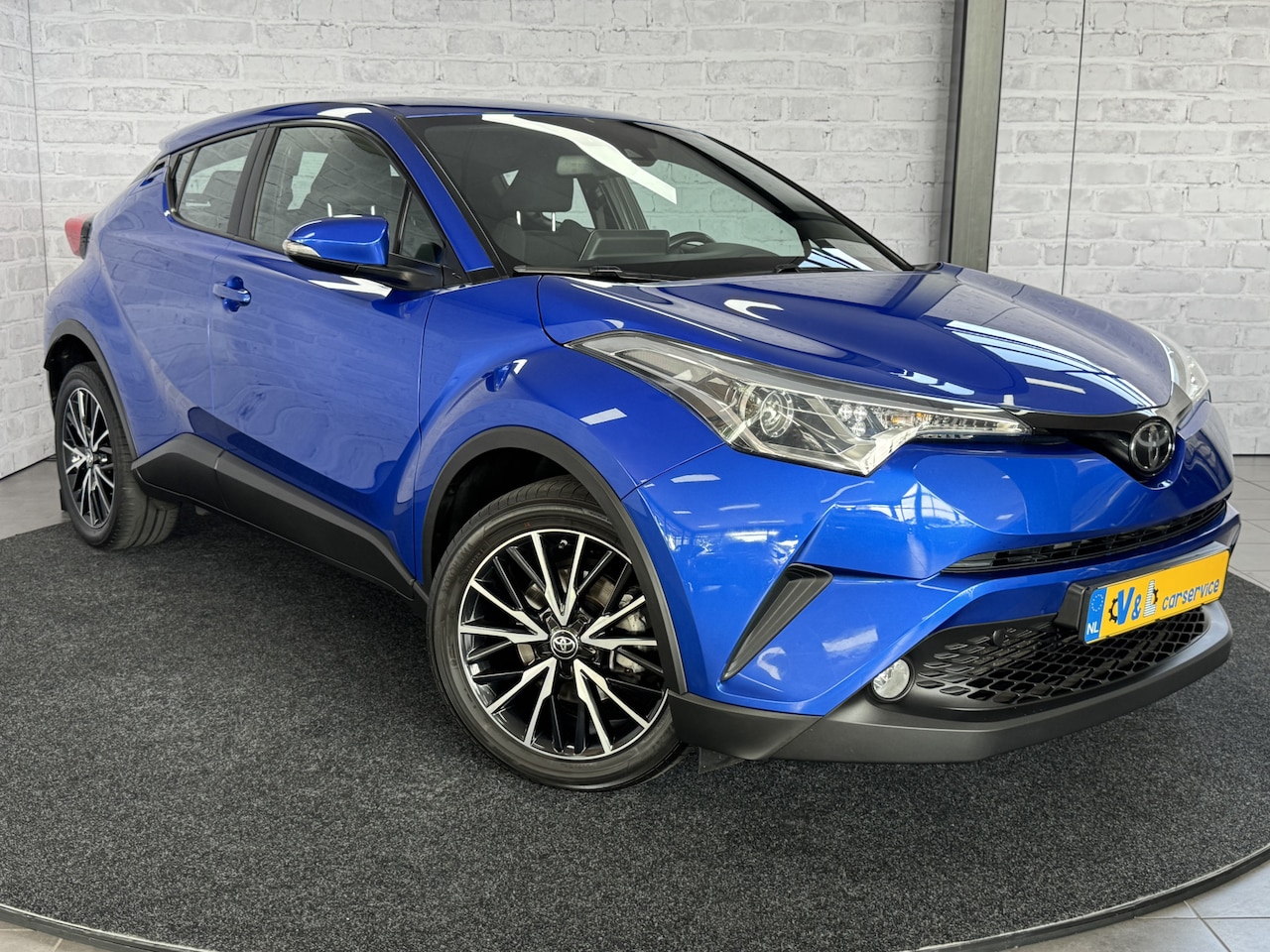 Toyota C-HR - 1.2 Urban Navi Camera ACC - AutoWereld.nl