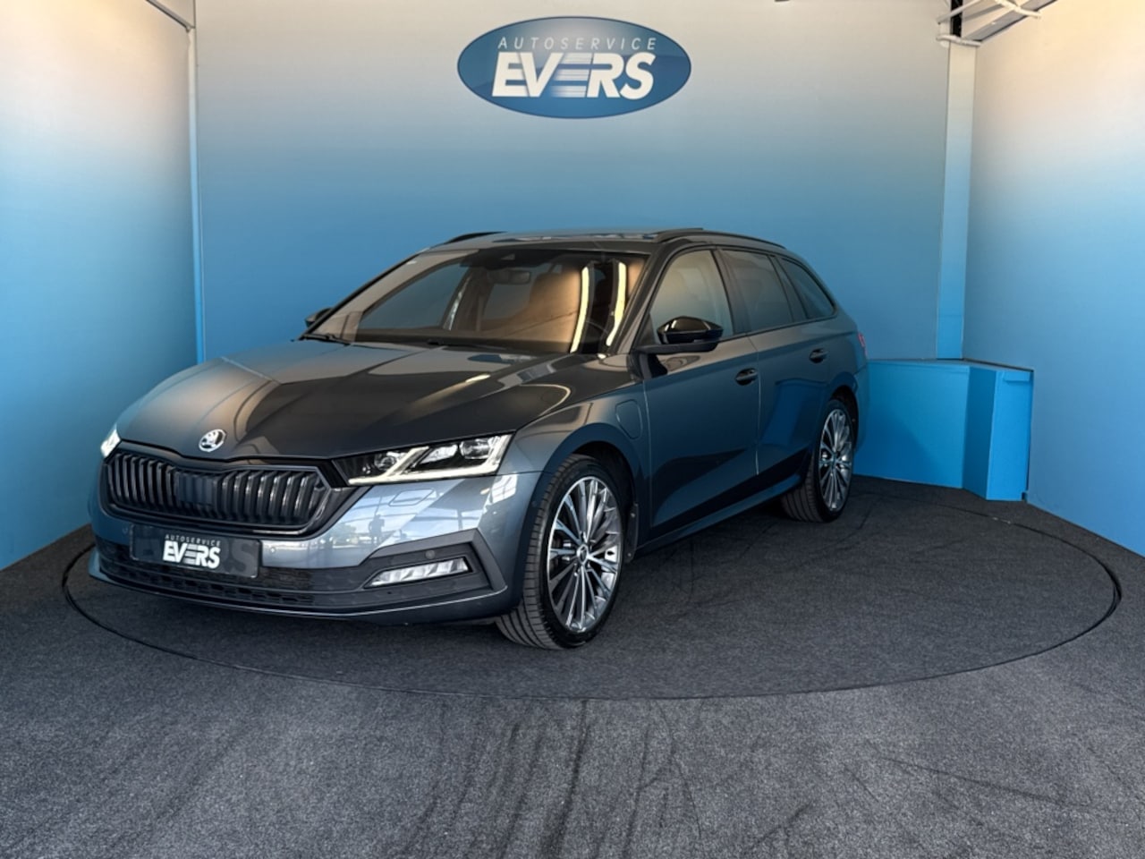 Skoda Octavia Combi - 1.4 TSI RS iV Bns - AutoWereld.nl