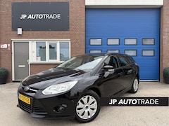 Ford Focus Wagon - 1.0 EcoBoost Trend | Distributie v.v | PDC | Clima